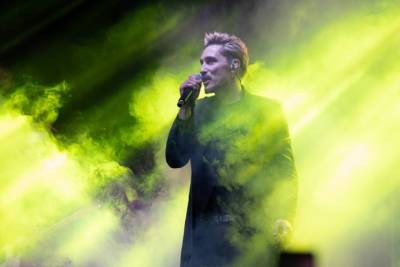 Билан, Бутусов и другие звезды выступили на концерте в завершение форума во Владивостоке