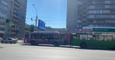 Двое пострадали в ДТП с автобусом и троллейбусом в Новосибирске