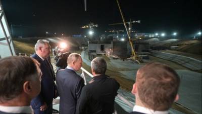 Путин осмотрел командный пункт и стартовый комплекс «Ангара» на космодроме Восточный