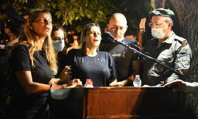 Похороны сержанта Бареля Шмуэли стали в Израиле политическим скандалом недели
