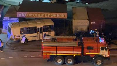 В Воронеже пьяный автомобилист утроил смертельное ДТП с автобусом и «Газелью»