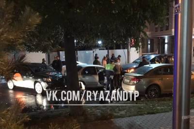 В массовой аварии на улице Чапаева в Рязани пострадали два человека