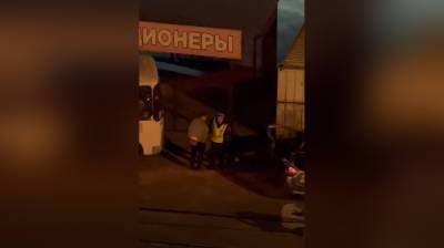 В Воронеже сняли на видео устроившего ДТП с автобусом и «Газелью» пьяного водителя
