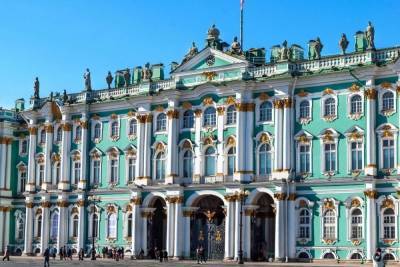 За полгода в Петербурге побывали 184 тысячи иностранных туристов