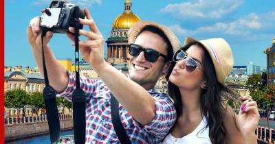 В Смольном рассказали, из каких стран туристы приезжают в Петербург чаще всего