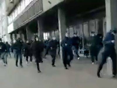 МВД возбудило дело о хулиганстве после драки футбольных фанатов в Твери