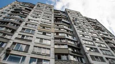 Пенсионерка в Одессе выбросилась с седьмого этажа высотки
