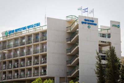 В Израиле впервые провели редчайшую операцию по разделению сиамских близнецов