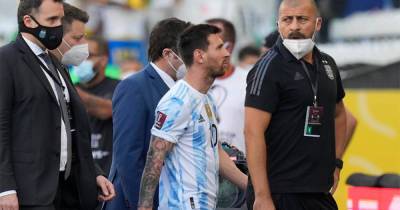 Аргентинских футболистов хотели депортировать после матча с Бразилией