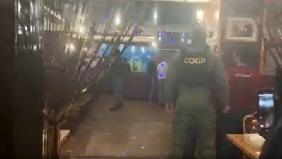 Полиция Петербурга навестила этнические кафе с криминальной славой