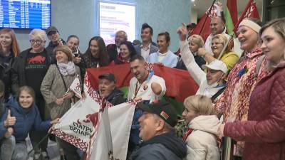 Белорусские паралимпийцы вернулись из Токио