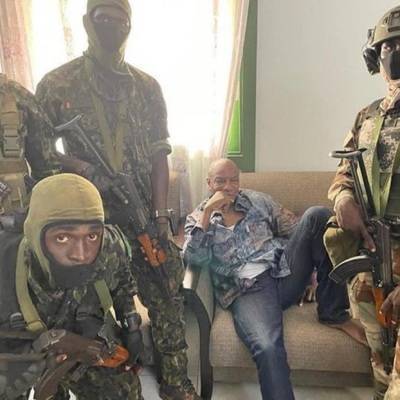 Военные мятежники в Гвинее ввели комендантский час
