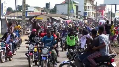 Находящихся в Гвинее россиян попросили не выходить на улицы