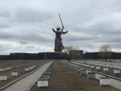 В России законодательно закрепят понятие "геноцид народов Советского Союза"