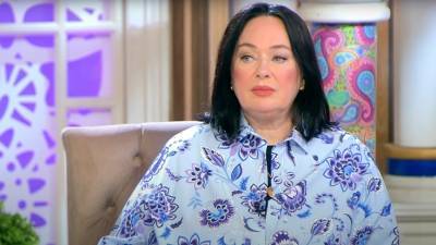Телеведущая Лариса Гузеева ответила на критику из-за большой груди и широких плеч