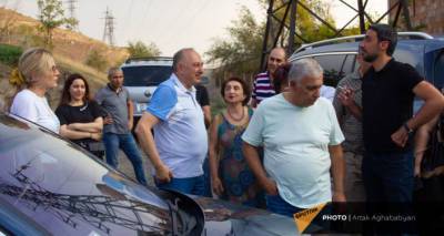 Родители и родственники погибших военнослужащих требуют освободить Армена Чарчяна