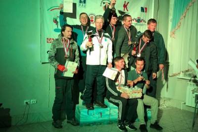 Парапланеры из Ленобласти заняли второе место на Чемпионате России в полете на точность