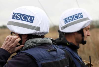 Киевские боевики следят за наблюдателями ОБСЕ