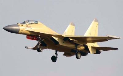 J-16: как летает китайская копия российского истребителя Су-27