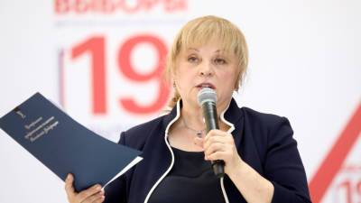 Памфилова предложила кандидатам-двойникам в Петербурге сняться с выборов