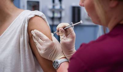 Обе прививки против коронавируса сделали уже свыше 39 млн россиян