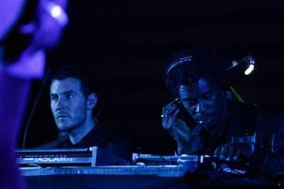 Massive Attack призвала сделать шоу-бизнес безопасным для планеты
