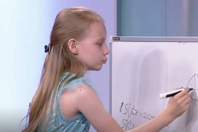 Однокурсники 9-летней Алисы Тепляковой пожаловались на ее «странное» поведение