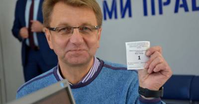 "Слуги" выдвинули мэра райцентра Черкасской области на довыборах в Раду