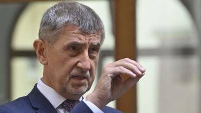 В правящей коалиции в Чехии поспорили из-за украинских рабочих