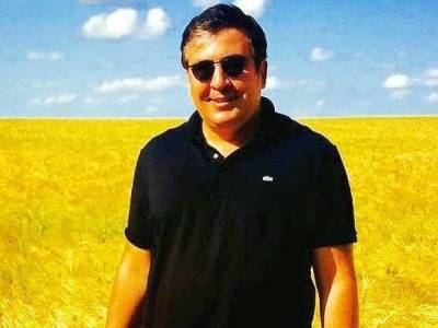 «Кто как может — сушей, воздухом — поедем все»: Саакашвили объявил о возвращении в Грузию