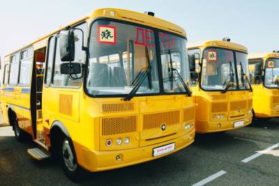 Губернатор Курской области повысил зарплату водителям школьных автобусов
