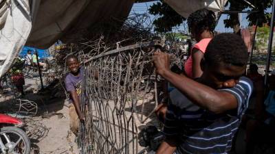 Число жертв землетрясения на Гаити возросло до 2 248 - russian.rt.com - Гаити - Порт-О-Пренс