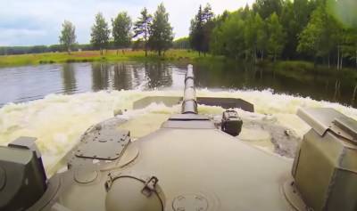 В России рассматривается возможность создания нового лёгкого плавающего танка на колёсном шасси