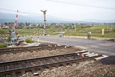 Движение на переезде в Антипихе закроют на два дня из-за ремонта