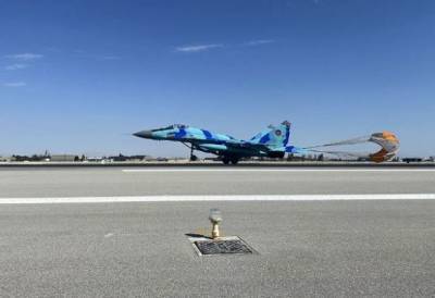 ВВС Турции и Азербайджана уничтожили стратегические объекты условного противника