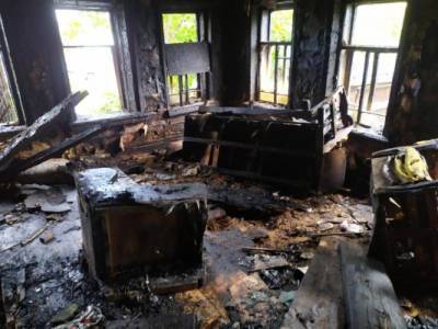 За выходные в Удмуртии на пожарах погибли двое мужчин и женщина