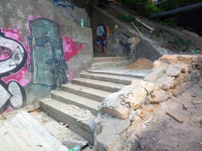 В Одессе ремонтируют одну из самых длинных лестниц (фото)