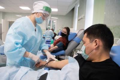 Иммунолог рассказал о пользе сдачи крови с антителами для доноров плазмы