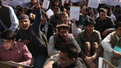 Жители Афганистана вышли на митинги против новой власти