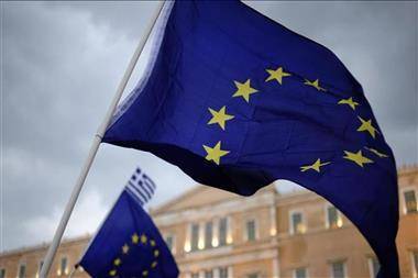 ЕК хочет занять до 250 млрд евро "зелёными" бондами для наполнения антикризисного фонда