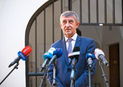 Премьер Чехии допустил локальное усиление карантинных мер