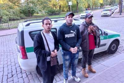 В погранзоне возле Выборга задержали троих иностранцев