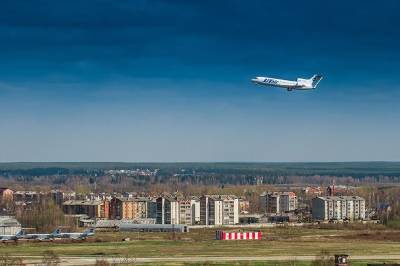 Сыктывкарец отсудил у авиакомпании «Ютэйр» компенсацию за задержку рейса