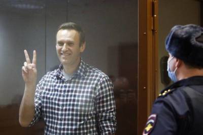Яндекс по требованию властей убрал из поисковой выдачи "Умное голосование" Навального