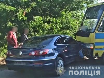 ДТП в Вознесенске: автобус с детьми столкнулся с автомобилем мэра. Полиция открыла производство