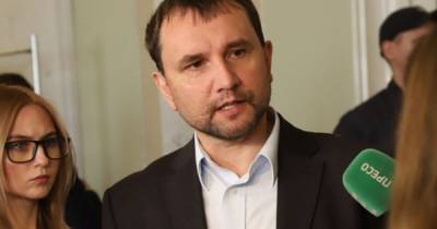 Украина теряет свою субъектность: Вятрович раскритиковал политику Зеленского