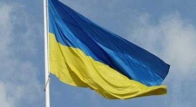 В Мариуполе будут судить подростка за надругательство над флагом Украины