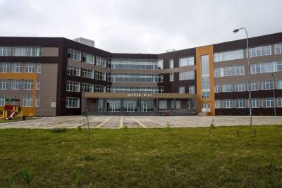 На охрану школ в Курске выделили более 38 млн рублей