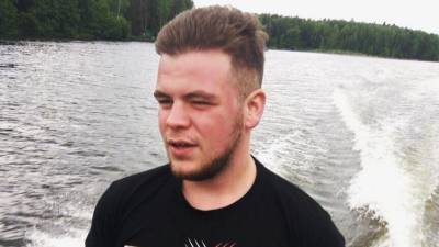 Умер худевший на скорость участник «Жир-шоу» Никита Судницын
