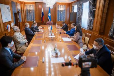 Глава Якутии встретился с Административным директором Японского комитета по содействию республике